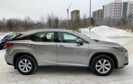 Lexus RX IV рестайлинг, 2016 год, 3 900 000 рублей, 2 фотография