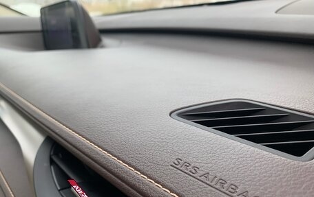 Lexus RX IV рестайлинг, 2016 год, 3 900 000 рублей, 7 фотография