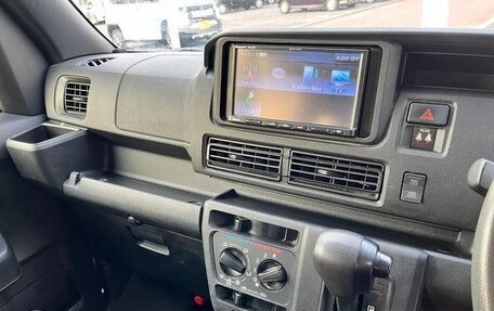 Daihatsu Hijet, 2021 год, 600 000 рублей, 11 фотография