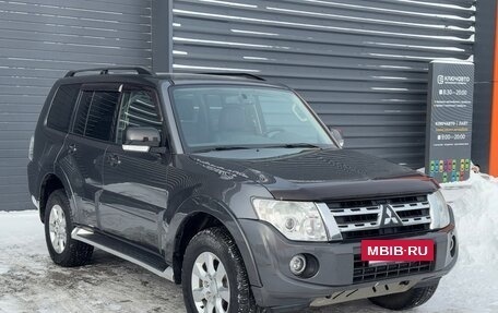 Mitsubishi Pajero IV, 2012 год, 1 950 000 рублей, 3 фотография