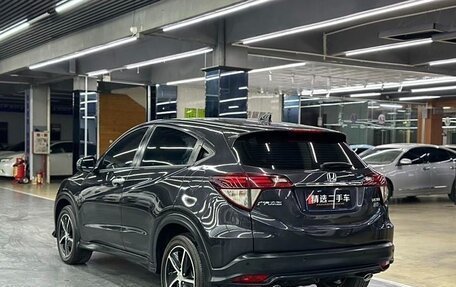 Honda Vezel, 2021 год, 1 600 000 рублей, 7 фотография