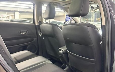 Honda Vezel, 2021 год, 1 600 000 рублей, 18 фотография