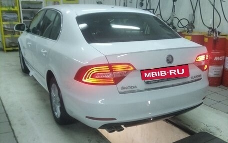 Skoda Superb III рестайлинг, 2014 год, 1 350 000 рублей, 7 фотография