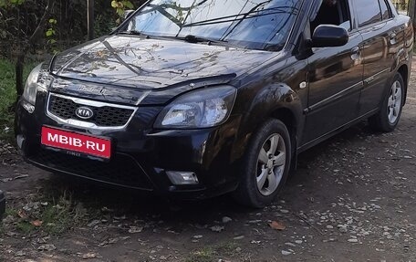 KIA Rio II, 2010 год, 650 000 рублей, 1 фотография
