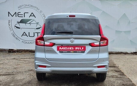 Suzuki Ertiga II, 2022 год, 1 970 000 рублей, 6 фотография