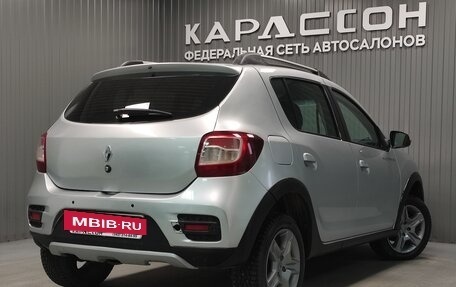 Renault Sandero II рестайлинг, 2019 год, 650 000 рублей, 2 фотография