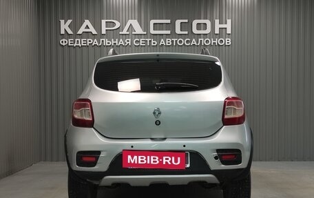 Renault Sandero II рестайлинг, 2019 год, 650 000 рублей, 4 фотография