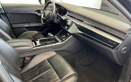 Audi A8, 2019 год, 5 300 000 рублей, 19 фотография