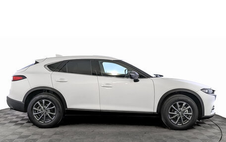Mazda CX-4, 2023 год, 2 995 000 рублей, 4 фотография