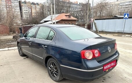 Volkswagen Passat B6, 2007 год, 550 000 рублей, 3 фотография