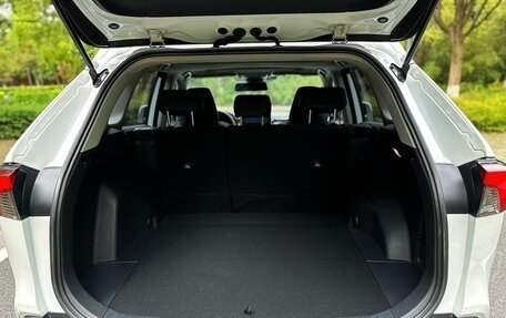 Toyota RAV4, 2022 год, 2 530 000 рублей, 16 фотография