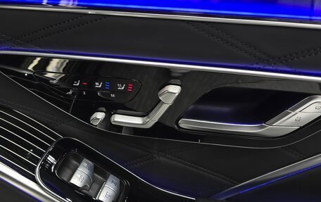 Mercedes-Benz Maybach S-Класс, 2022 год, 16 060 000 рублей, 18 фотография