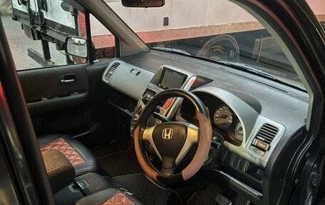 Honda Mobilio Spike I рестайлинг, 2006 год, 740 000 рублей, 5 фотография