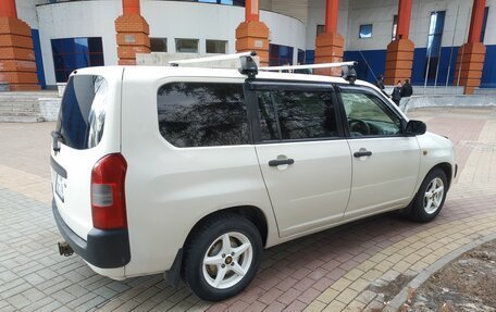 Toyota Probox I, 2009 год, 695 000 рублей, 3 фотография