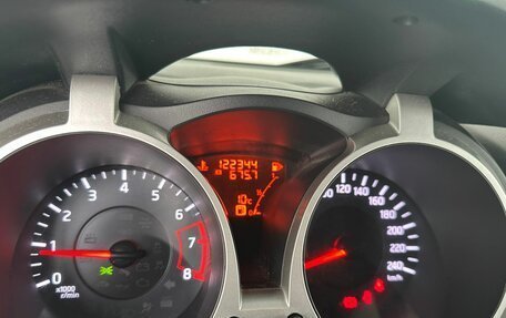 Nissan Juke II, 2013 год, 930 000 рублей, 18 фотография