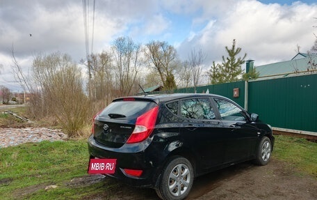 Hyundai Solaris II рестайлинг, 2012 год, 820 000 рублей, 4 фотография