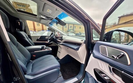 Buick GL8, 2023 год, 10 500 000 рублей, 10 фотография