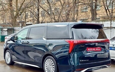 Buick GL8, 2023 год, 10 500 000 рублей, 3 фотография