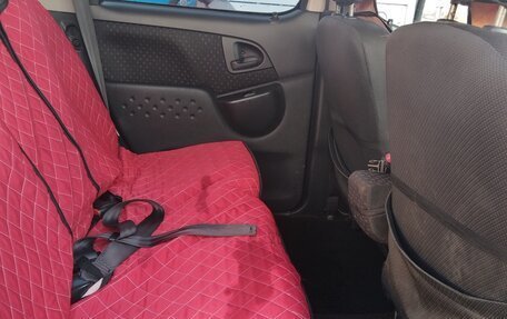 Toyota FunCargo, 2002 год, 480 000 рублей, 9 фотография