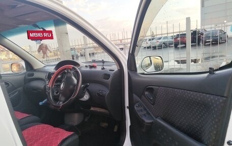 Toyota FunCargo, 2002 год, 480 000 рублей, 8 фотография