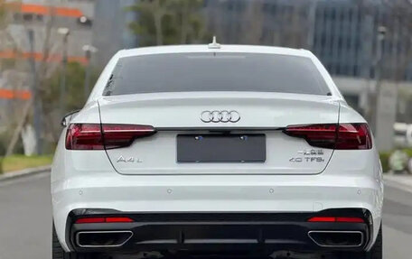 Audi A4, 2022 год, 2 500 000 рублей, 5 фотография