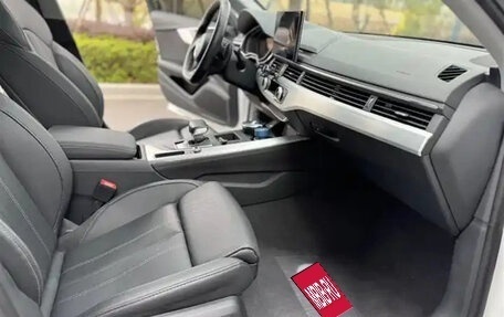 Audi A4, 2022 год, 2 500 000 рублей, 8 фотография