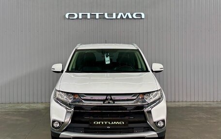 Mitsubishi Outlander III рестайлинг 3, 2016 год, 1 877 000 рублей, 2 фотография