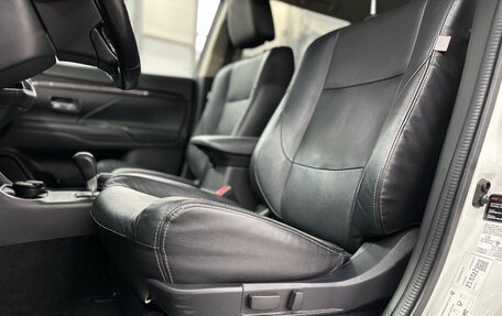 Mitsubishi Outlander III рестайлинг 3, 2016 год, 1 877 000 рублей, 17 фотография
