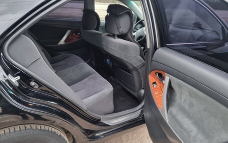 Toyota Camry, 2011 год, 1 200 000 рублей, 2 фотография