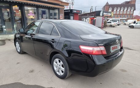 Toyota Camry, 2011 год, 1 200 000 рублей, 10 фотография