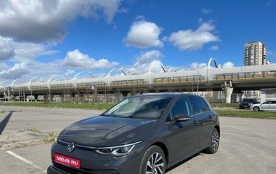 Volkswagen Golf VIII, 2021 год, 3 190 000 рублей, 1 фотография