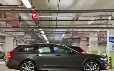 Volvo V90 Cross Country I рестайлинг, 2023 год, 9 475 000 рублей, 6 фотография