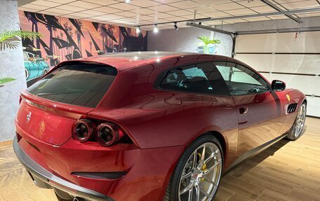 Ferrari GTC4Lusso, 2018 год, 20 000 000 рублей, 7 фотография