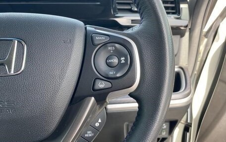 Honda Stepwgn IV, 2021 год, 1 840 000 рублей, 23 фотография