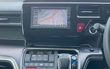 Honda Stepwgn IV, 2021 год, 1 840 000 рублей, 27 фотография