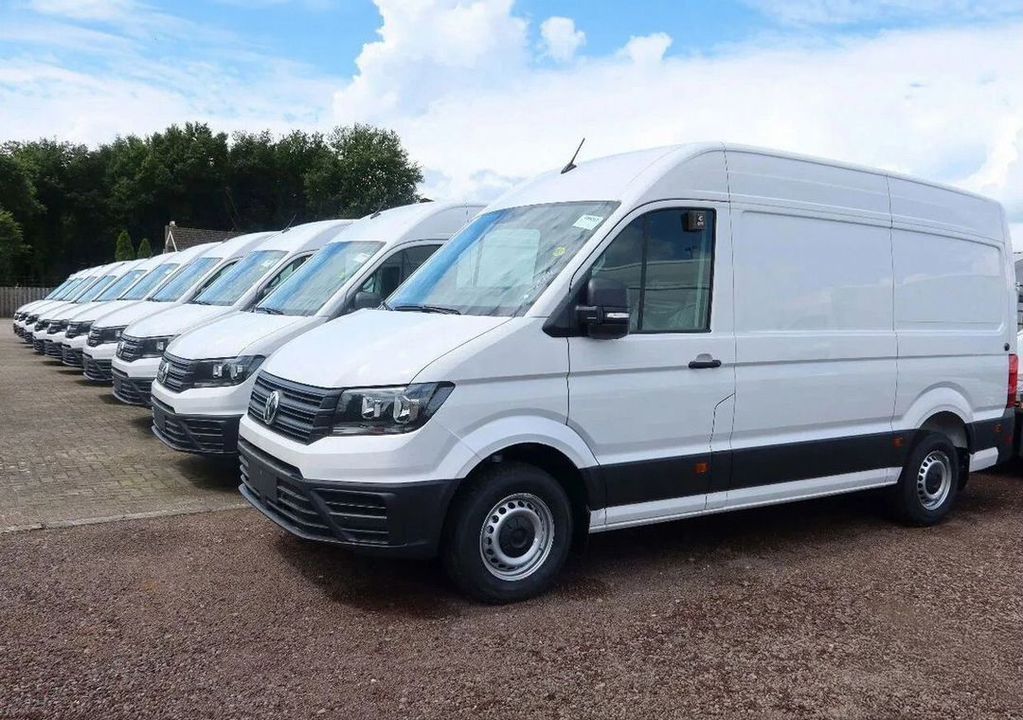 Volkswagen Crafter, 2023 год, 6 000 000 рублей, 2 фотография