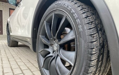 Infiniti FX II, 2012 год, 2 200 000 рублей, 6 фотография
