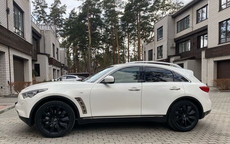 Infiniti FX II, 2012 год, 2 200 000 рублей, 2 фотография