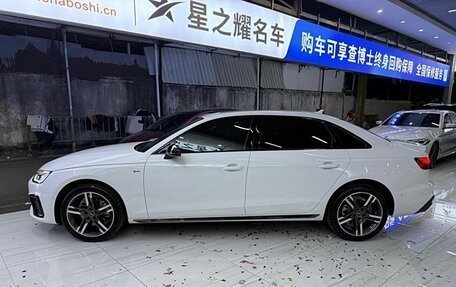 Audi A4, 2022 год, 2 800 000 рублей, 7 фотография