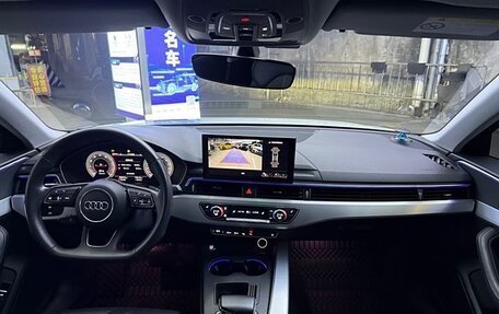 Audi A4, 2022 год, 2 800 000 рублей, 13 фотография