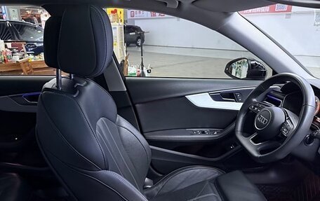 Audi A4, 2022 год, 2 800 000 рублей, 14 фотография