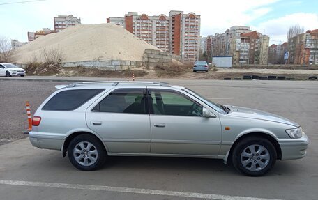 Toyota Camry, 1999 год, 550 000 рублей, 5 фотография