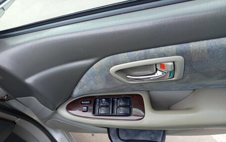 Toyota Camry, 1999 год, 550 000 рублей, 13 фотография