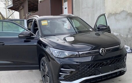 Volkswagen Tiguan, 2024 год, 4 999 999 рублей, 1 фотография