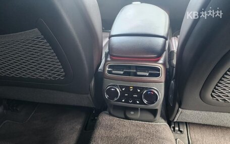Genesis GV70, 2021 год, 4 300 000 рублей, 16 фотография