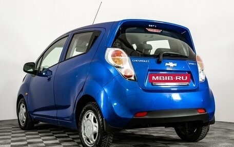 Chevrolet Spark III, 2011 год, 549 000 рублей, 7 фотография
