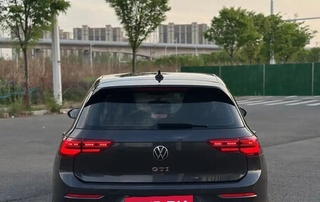 Volkswagen Golf GTI, 2022 год, 2 525 000 рублей, 7 фотография