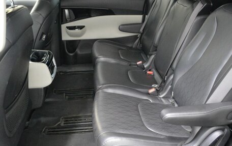 KIA Carnival, 2021 год, 3 200 000 рублей, 11 фотография