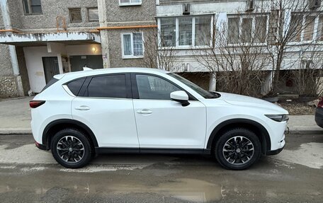 Mazda CX-5 II, 2017 год, 2 600 000 рублей, 3 фотография