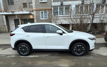 Mazda CX-5 II, 2017 год, 2 600 000 рублей, 4 фотография